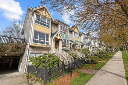 Outdoor Patio Photo of 7393 Magnolia Terrace, Burnaby, BC