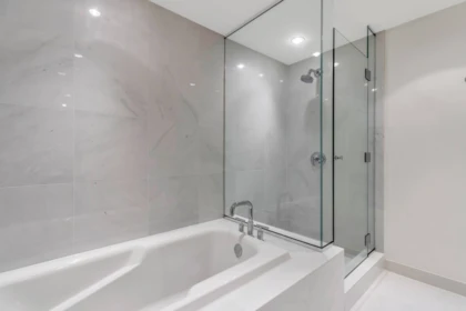 Hot Tub / Spa Photo of 101 1139 W Cordova Street, Vancouver, BC