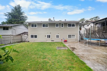 Fitness Center Photo Near 8912 Ursus Crescent, Surrey, BC