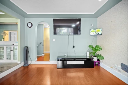 Guest Bathroom Photo of 8912 Ursus Crescent, Surrey, BC