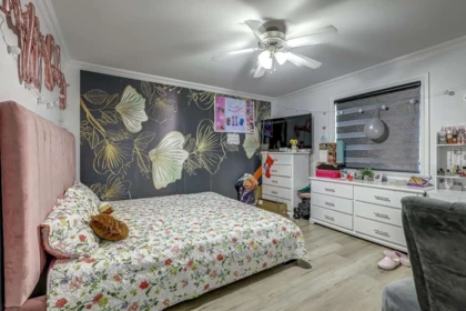 Basement Recreation Room Photo of 7171 151 Street, Surrey, BC