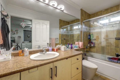 Laundry Room Photo of 7171 151 Street, Surrey, BC