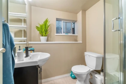 Mudroom Photo of 620 Slocan Street, Vancouver, BC