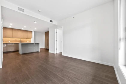 606 4168 Lougheed Highway, Burnaby, BC, Burnaby — Apartment/Condo for sale
