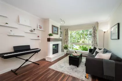 1 270 E Keith Road, North Vancouver, BC, North Vancouver — Townhouse for sale