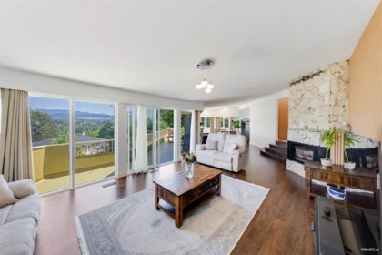 5578 Oakglen Drive, Burnaby, BC, Burnaby — Single Family Residence for sale