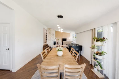 Kitchen Island Photo of 5578 Oakglen Drive, Burnaby, BC