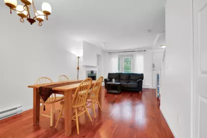 117 6588 Southoaks Crescent, Burnaby, BC, Burnaby — Townhouse for sale