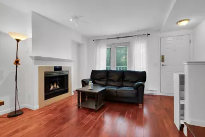 117 6588 Southoaks Crescent, Burnaby, BC, Burnaby — Townhouse for sale