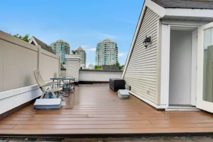 Loft / Bonus Room Photo of 117 6588 Southoaks Crescent, Burnaby, BC