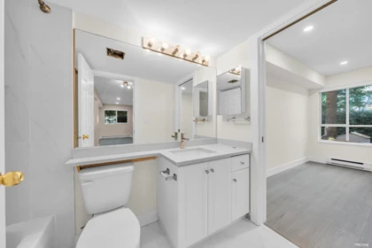 Walk-In Closet Photo of 107 515 Whiting Way, Coquitlam, BC
