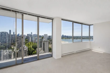 Breakfast Nook Photo of 2501 2055 Pendrell Street, Vancouver, BC