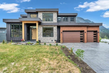 9361 Wedgemount Plateau Drive, Whistler, BC, Whistler — Single Family Residence for sale