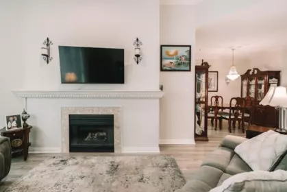402 2995 Princess Crescent, Coquitlam, BC, Coquitlam — Apartment/Condo for sale