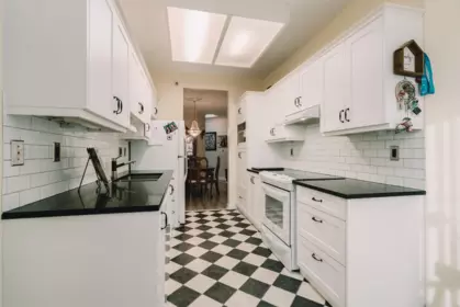 Primary Bedroom Photo of 402 2995 Princess Crescent, Coquitlam, BC