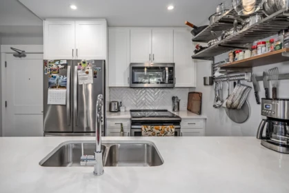 Kitchen Island Photo of 4212 2180 Kelly Avenue, Port Coquitlam, BC