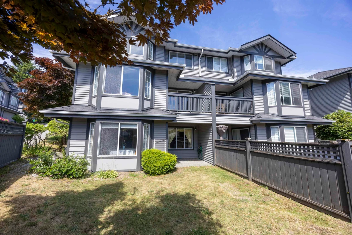 Family Room Photo of 120 1685 Pinetree Way, Coquitlam, BC