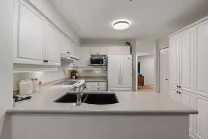 Primary Bathroom Photo of 104 180 Ravine Drive, Port Moody, BC