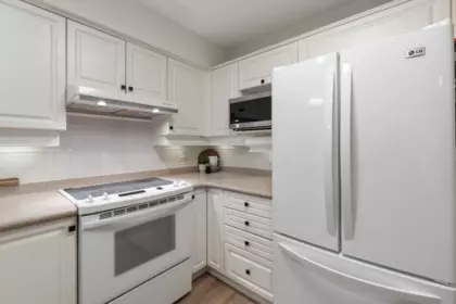 Walk-In Closet Photo of 104 180 Ravine Drive, Port Moody, BC