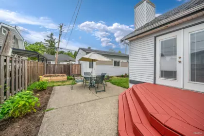 Garden / Landscaping Photo of 51 Catalina Crescent, Richmond, BC