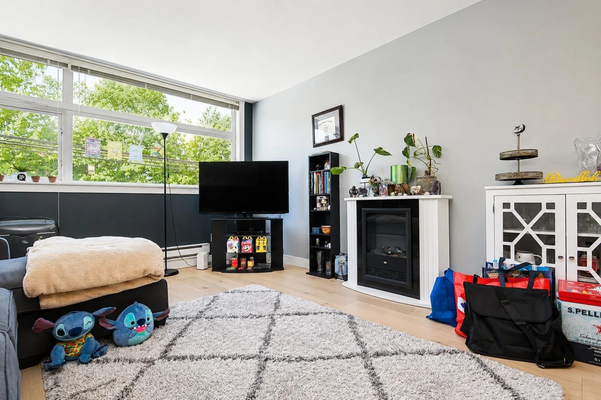 Family Room Photo of 205 5488 Cecil Street, Vancouver, BC