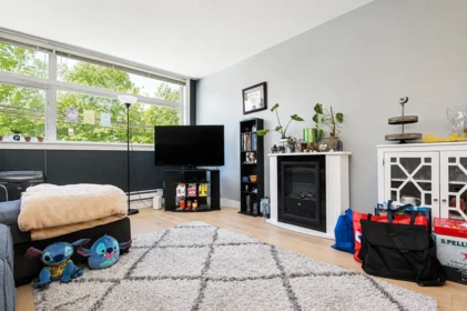 205 5488 Cecil Street, Vancouver, BC, Vancouver — Apartment/Condo for sale