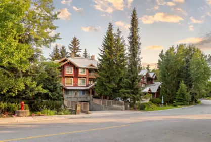 Front Yard Photo of 20 4385 Northlands Boulevard, Whistler, BC