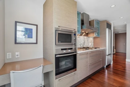 Office / Den Photo of 3305 1111 Alberni Street, Vancouver, BC