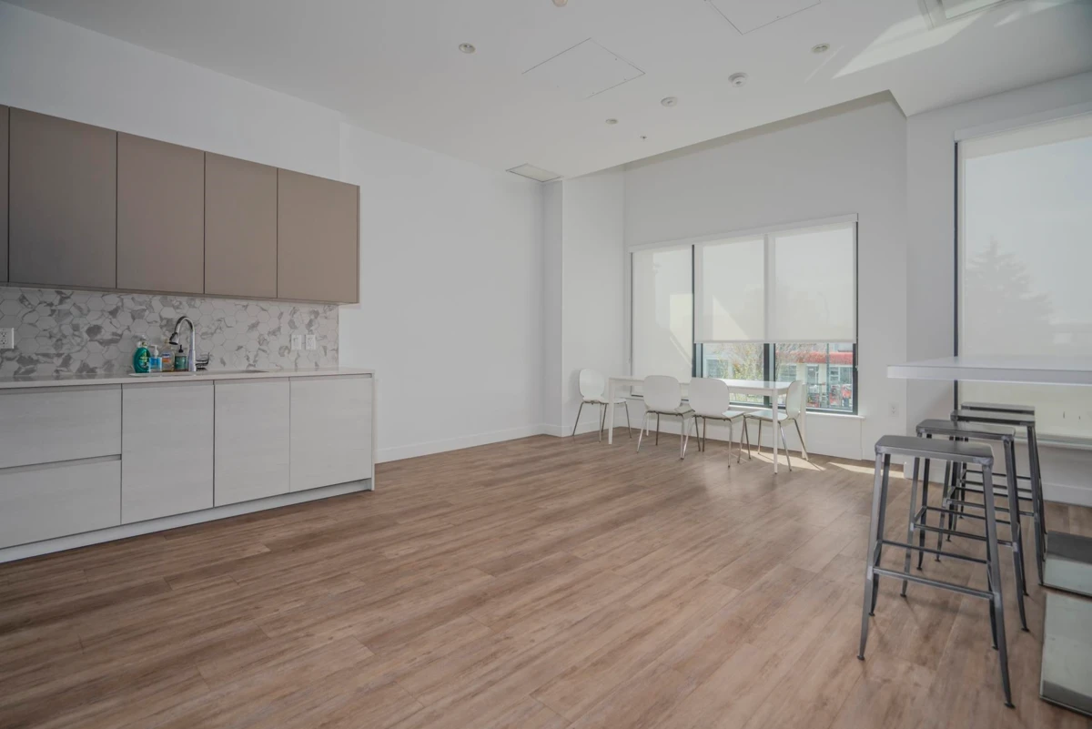 Family Room Photo of 306 8138 Fraser Street, Vancouver, BC