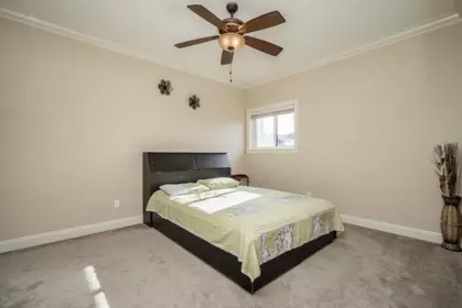 Laundry Room Photo of 7532 144a Street, Surrey, BC