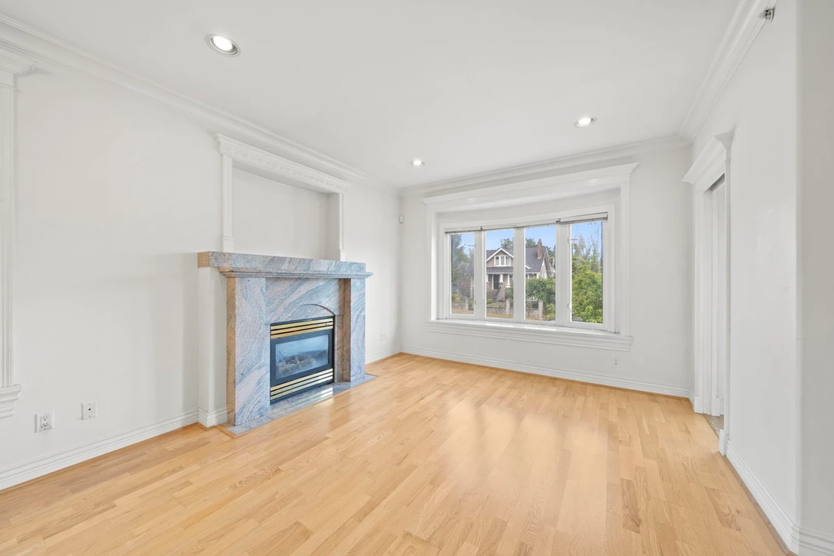 Dining Area Photo of 2772 Triumph Street, Vancouver, BC