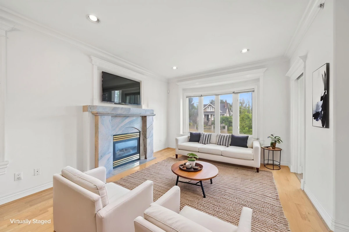 Family Room Photo of 2772 Triumph Street, Vancouver, BC