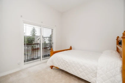 Basement Recreation Room Photo of 12773 90 Avenue, Surrey, BC