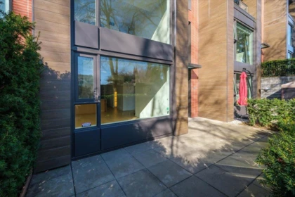 1581 W 57th Avenue, Vancouver, BC, Vancouver — Townhouse for sale