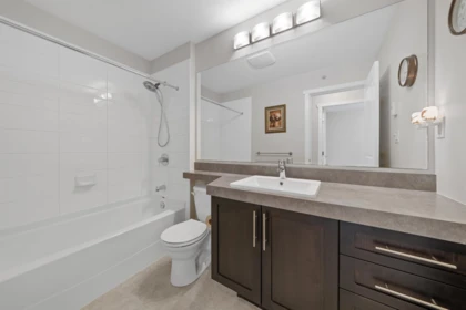 Hallway Photo of 17 11176 Gilker Hill Road, Maple Ridge, BC