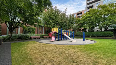 Loft / Bonus Room Photo of 511 518 W 14th Avenue, Vancouver, BC