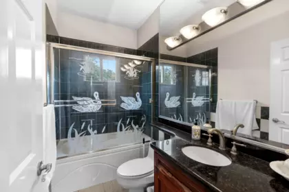 Hallway Photo of 218 Seaview Drive, Port Moody, BC