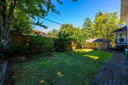 Backyard Photo of 1375 W King Edward Avenue, Vancouver, BC