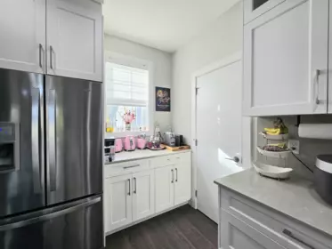 Kitchen Island Photo of 65 19501 74 Avenue, Surrey, BC