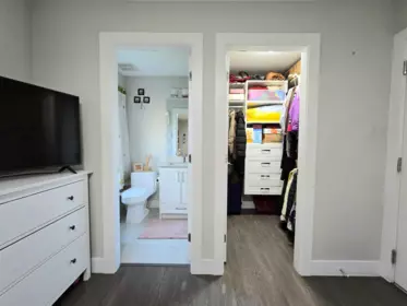 Mudroom Photo of 65 19501 74 Avenue, Surrey, BC