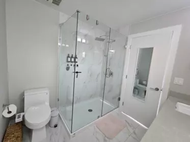 Primary Bathroom Photo of 65 19501 74 Avenue, Surrey, BC