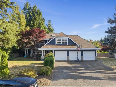 15070 81 Avenue, Surrey, BC, Surrey — Single Family Residence for sale