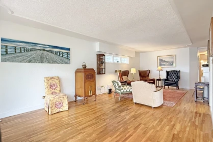 Primary Bedroom Photo of 125 E 48th Avenue, Vancouver, BC