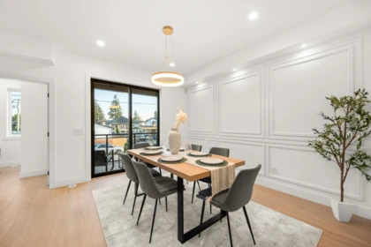 Breakfast Nook Photo of 2 2491 Lynden Street, Abbotsford, BC