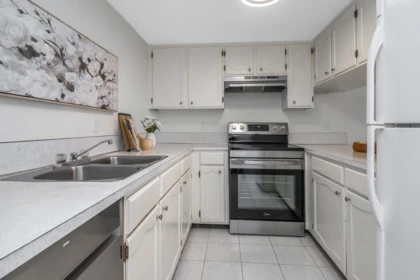 Primary Bedroom Photo of 8 7371 Montecito Drive, Burnaby, BC