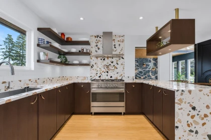 Kitchen Island Photo of 5065 Wilson Drive, Tsawwassen, BC