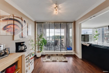 Breakfast Nook Photo of 1207 8 Laguna Court, New Westminster, BC