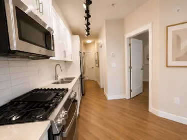 326 11077 Ravine Road, Surrey, BC, Surrey — Apartment/Condo for sale