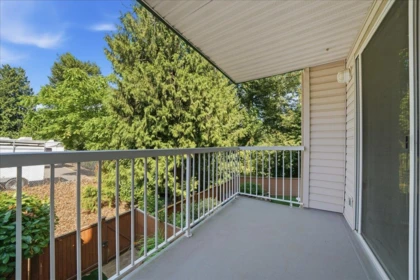 Staircase Photo of 210 2963 Nelson Place, Abbotsford, BC