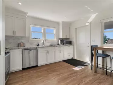 Kitchen Photo of 16602 Bell Road, Surrey, BC